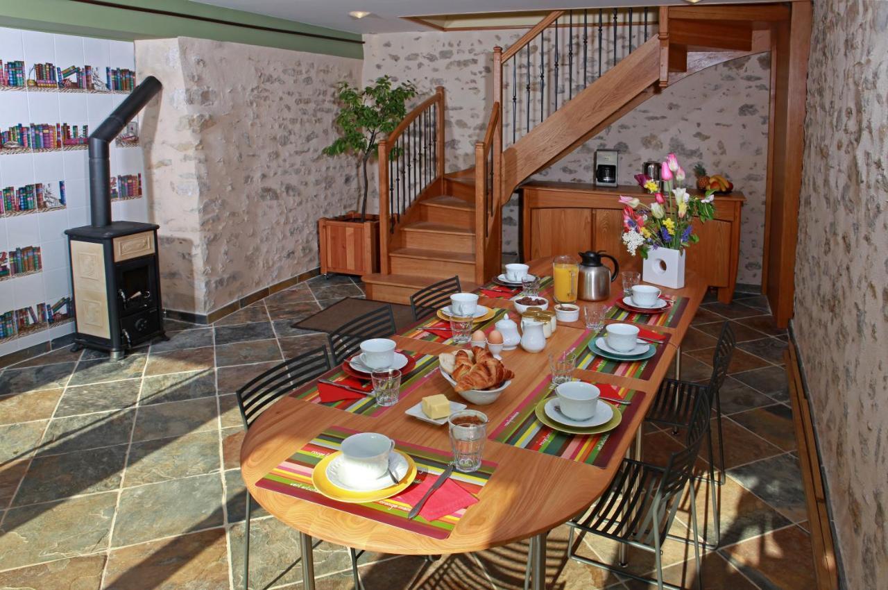 Maison D'Hotes Les Rainettes Breuillet  외부 사진